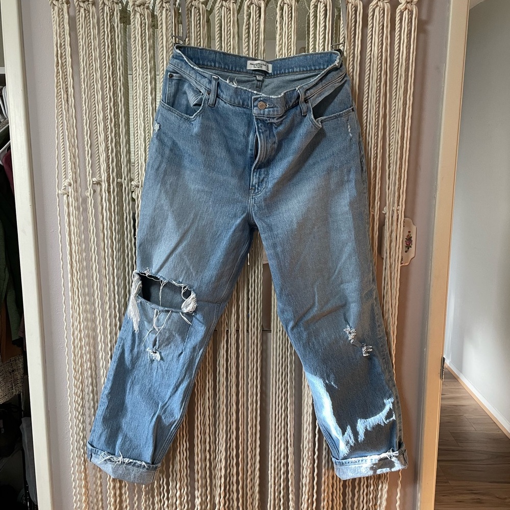 Abercrombie boyfriend jeans